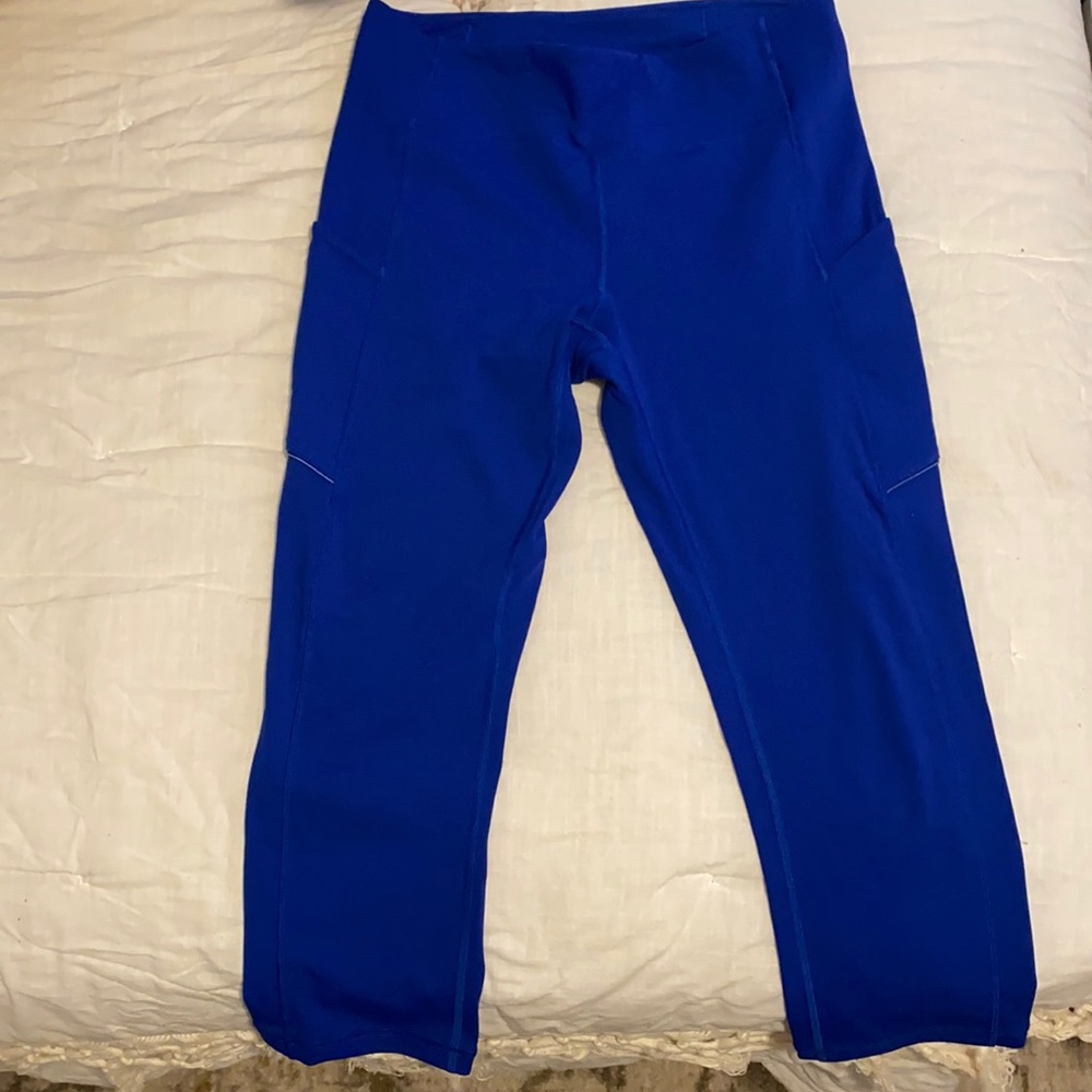 Blue Lulu lemon leggings